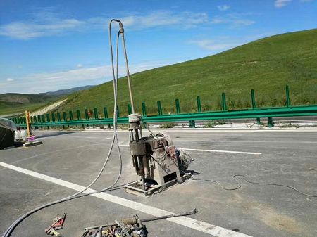 景泰公路地基基础注浆加固